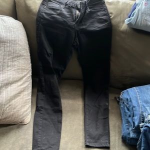 Old navy black ankle jeans